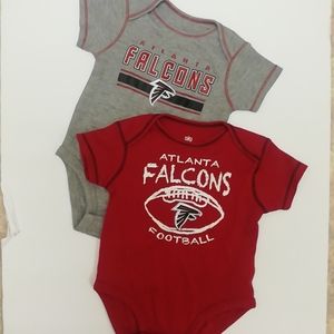 🎉10 for $10🎉NWOT Bundle of two NFL Atlanta Falcons onesies